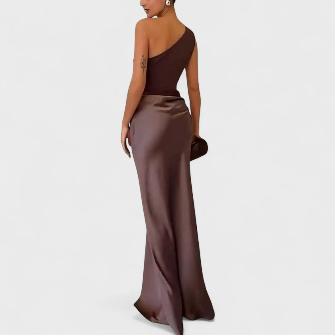 ERNA | Elegant plisseret maxikjole